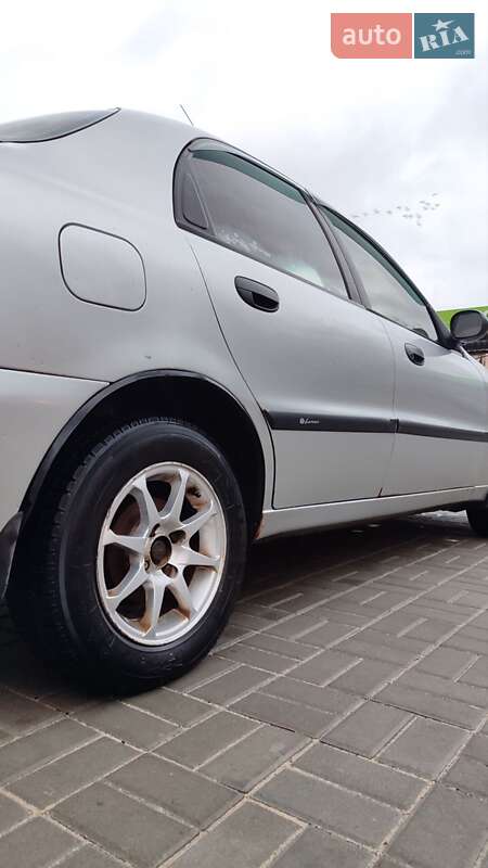 Седан Daewoo Lanos 2006 в Новомосковске