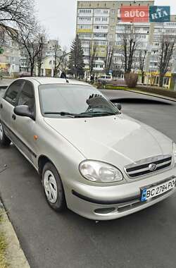 Седан Daewoo Lanos 2009 в Червонограді