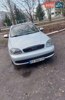 Седан Daewoo Lanos 2013 в Краснограде