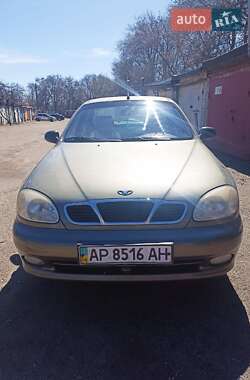 Седан Daewoo Lanos 2004 в Запоріжжі