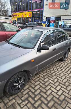 Хэтчбек Daewoo Lanos 2008 в 