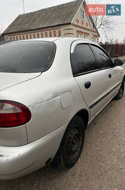 Седан Daewoo Lanos 2003 в Сумах