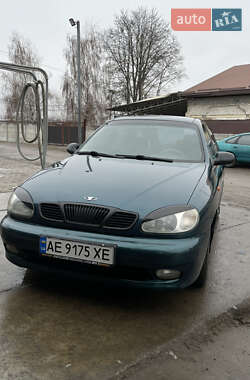 Седан Daewoo Lanos 2002 в Новомосковске