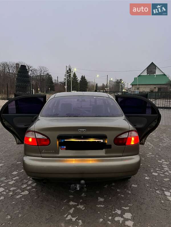 Седан Daewoo Lanos 2006 в Кременце