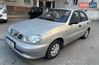 Седан Daewoo Lanos 2008 в Миколаєві