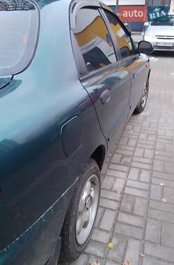 Седан Daewoo Lanos 2002 в 