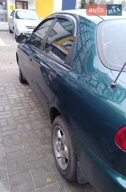 Седан Daewoo Lanos 2002 в 