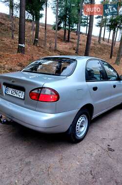 Седан Daewoo Lanos 2005 в Тростянце