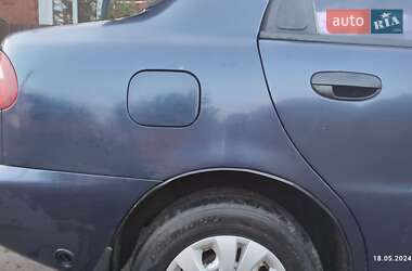 Седан Daewoo Lanos 2002 в Балаклії