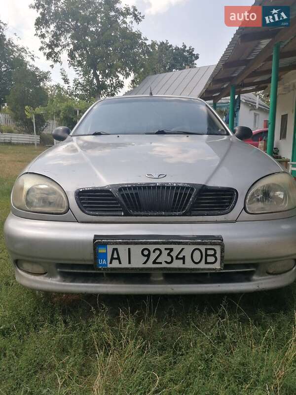 Седан Daewoo Lanos 2004 в 