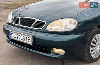 Седан Daewoo Lanos 2001 в Червонограде