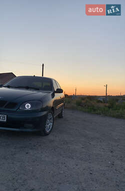 Седан Daewoo Lanos 2003 в Запорожье