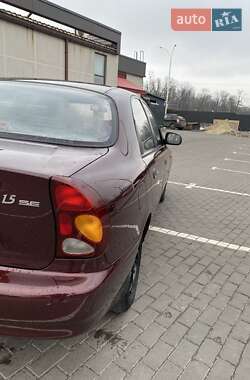 Седан Daewoo Lanos 2011 в Дніпрі