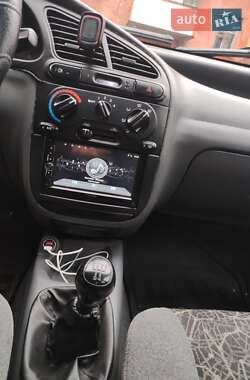 Седан Daewoo Lanos 2004 в 