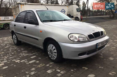 Седан Daewoo Lanos 2004 в Галичі