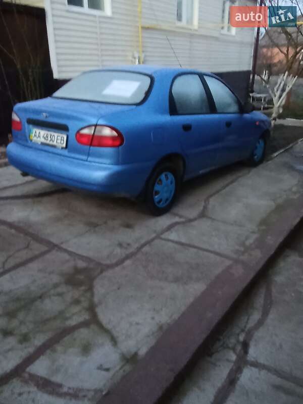 Седан Daewoo Lanos 2007 в Іванкові
