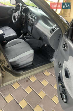 Седан Daewoo Lanos 2004 в 
