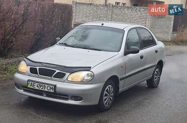 Седан Daewoo Lanos 2003 в Дніпрі