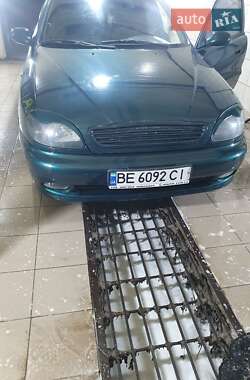 Седан Daewoo Lanos 2003 в Миколаєві