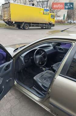 Седан Daewoo Lanos 2002 в 