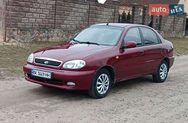 Седан Daewoo Lanos 2012 в Сарнах