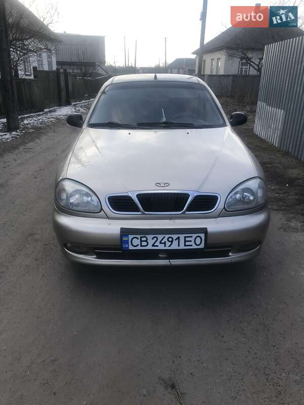 Седан Daewoo Lanos 2004 в Ичне