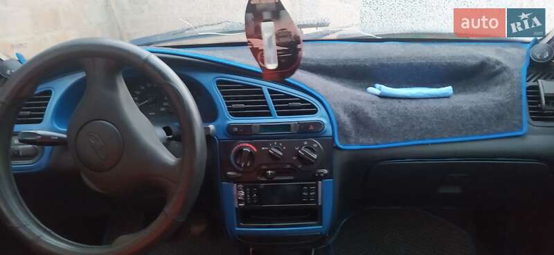 Седан Daewoo Lanos 2004 в Краматорске