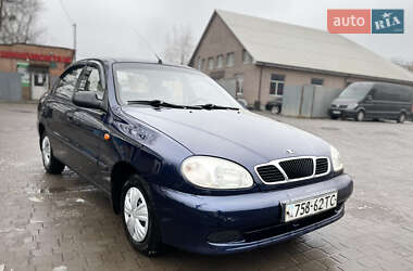 Седан Daewoo Lanos 2003 в Львове