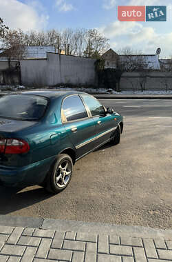 Седан Daewoo Lanos 2003 в Миколаєві