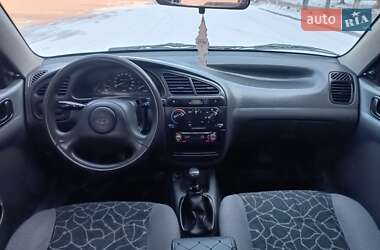 Седан Daewoo Lanos 2002 в Житомирі