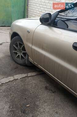 Седан Daewoo Lanos 2003 в Днепре