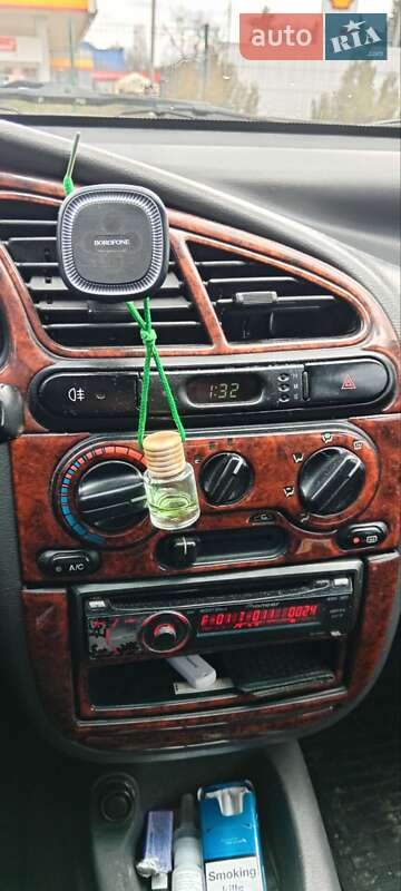 Хэтчбек Daewoo Lanos 2003 в Мукачево