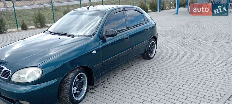 Хэтчбек Daewoo Lanos 2003 в Мукачево