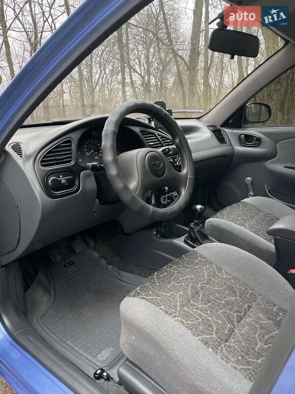 Седан Daewoo Lanos 2007 в Каневе