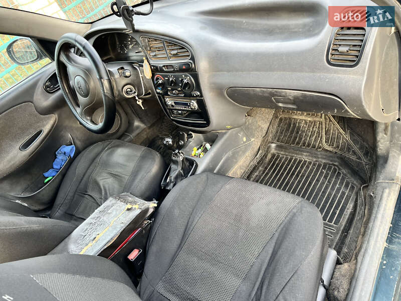 Седан Daewoo Lanos 2005 в Кривом Озере