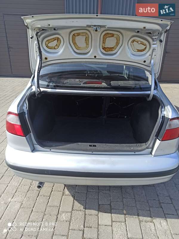 Седан Daewoo Lanos 2007 в Сарнах