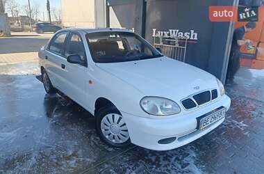 Седан Daewoo Lanos 2008 в Новом Буге