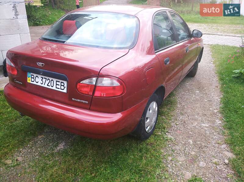Седан Daewoo Lanos 2004 в Моршині