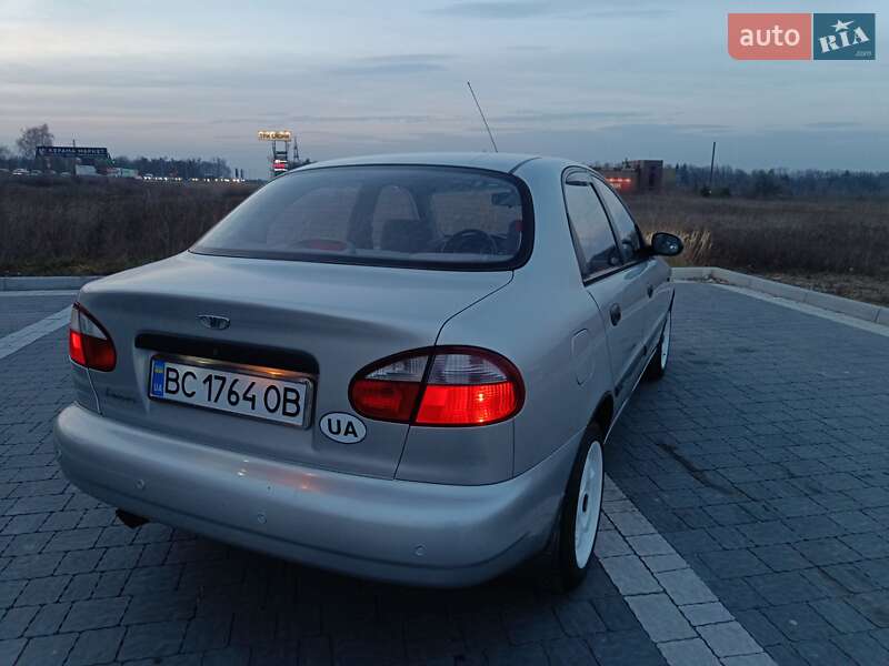 Седан Daewoo Lanos 2007 в Львове