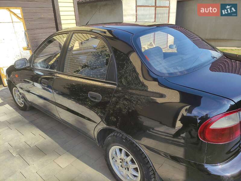 Седан Daewoo Lanos 2008 в Черновцах