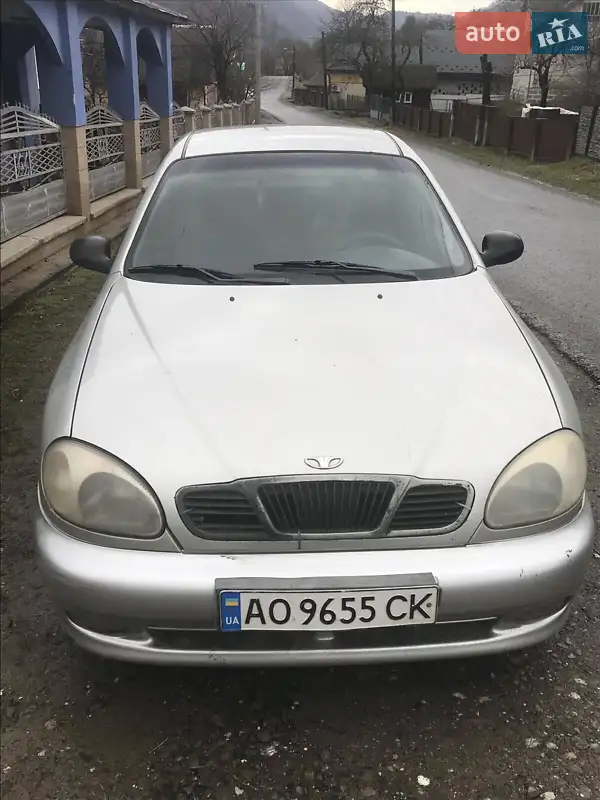 Daewoo Lanos 2001