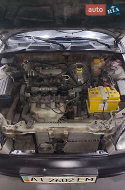 Седан Daewoo Lanos 2005 в 