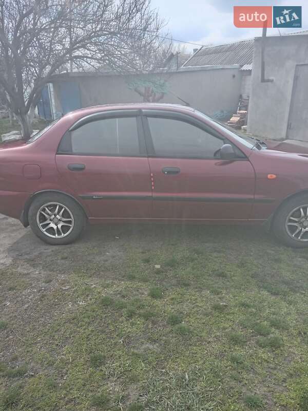 Седан Daewoo Lanos 2005 в Кривому Розі