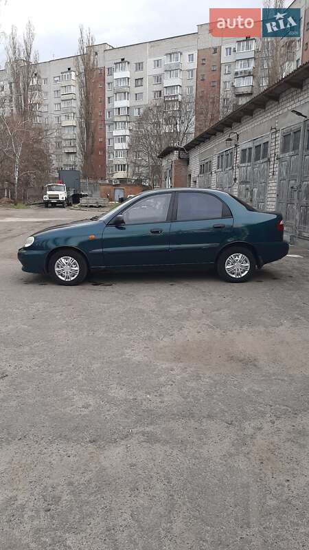 Седан Daewoo Lanos 2004 в Кременчуге