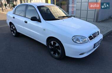 Седан Daewoo Lanos 2004 в 