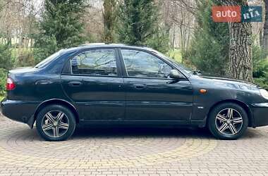 Седан Daewoo Lanos 2008 в 