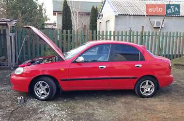 Седан Daewoo Lanos 1998 в Підгородному