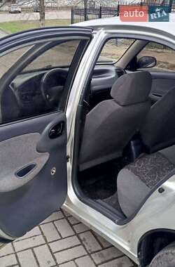 Седан Daewoo Lanos 2006 в 
