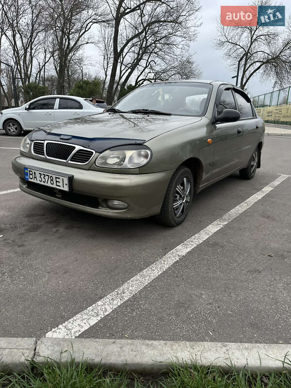 Седан Daewoo Lanos 2004 в Александрие
