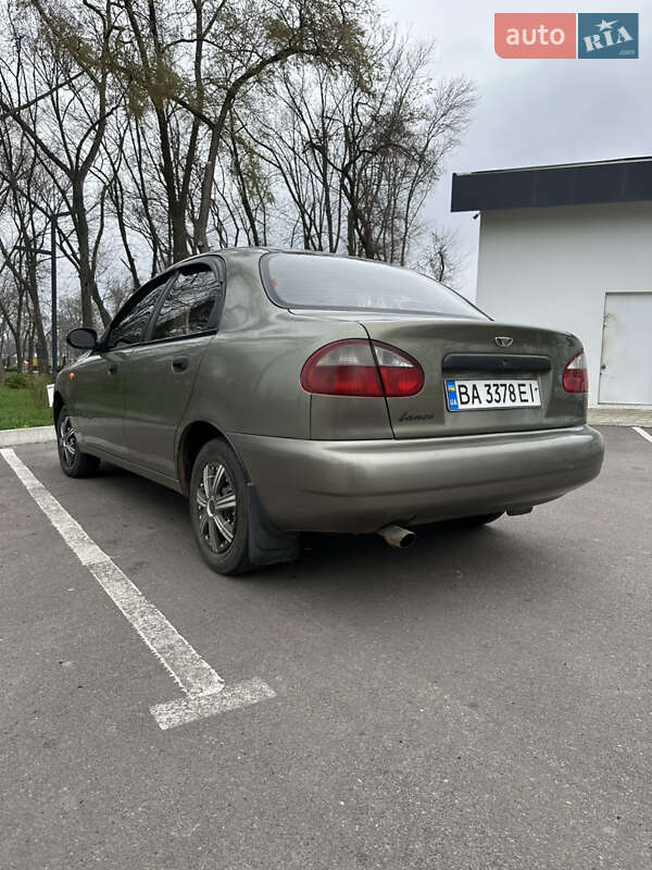 Седан Daewoo Lanos 2004 в Александрие